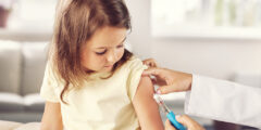 هل يوجد تطعيم في المدارس في الأردن